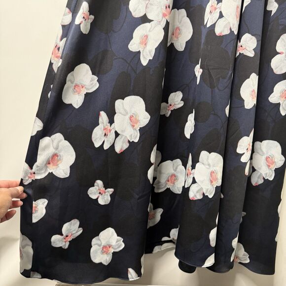 Banana Republic Maxi Slip Dress Sz 2 Tall Strappy Pieced Floral Coquette Empire - Picture 7 of 14